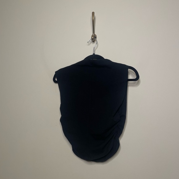 Reformation Lindy Top in Black - Picture 9 of 10